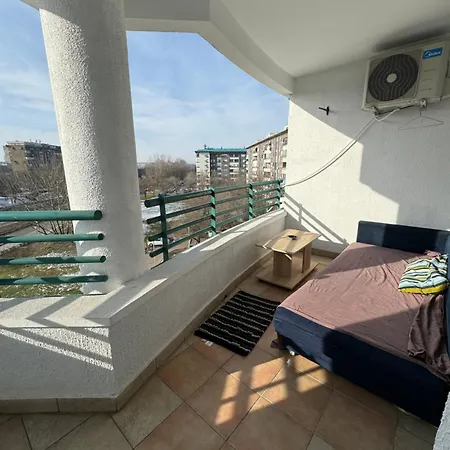 Arena Mila Apartment *
