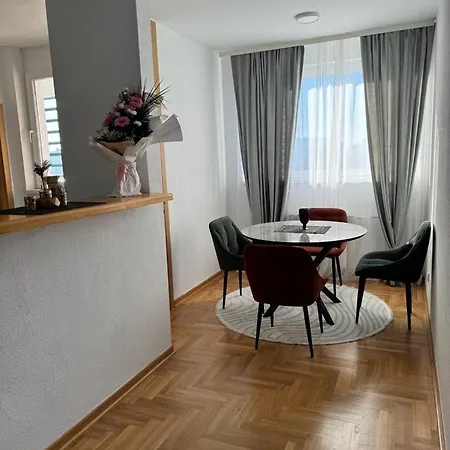 Apartment Arena Mila